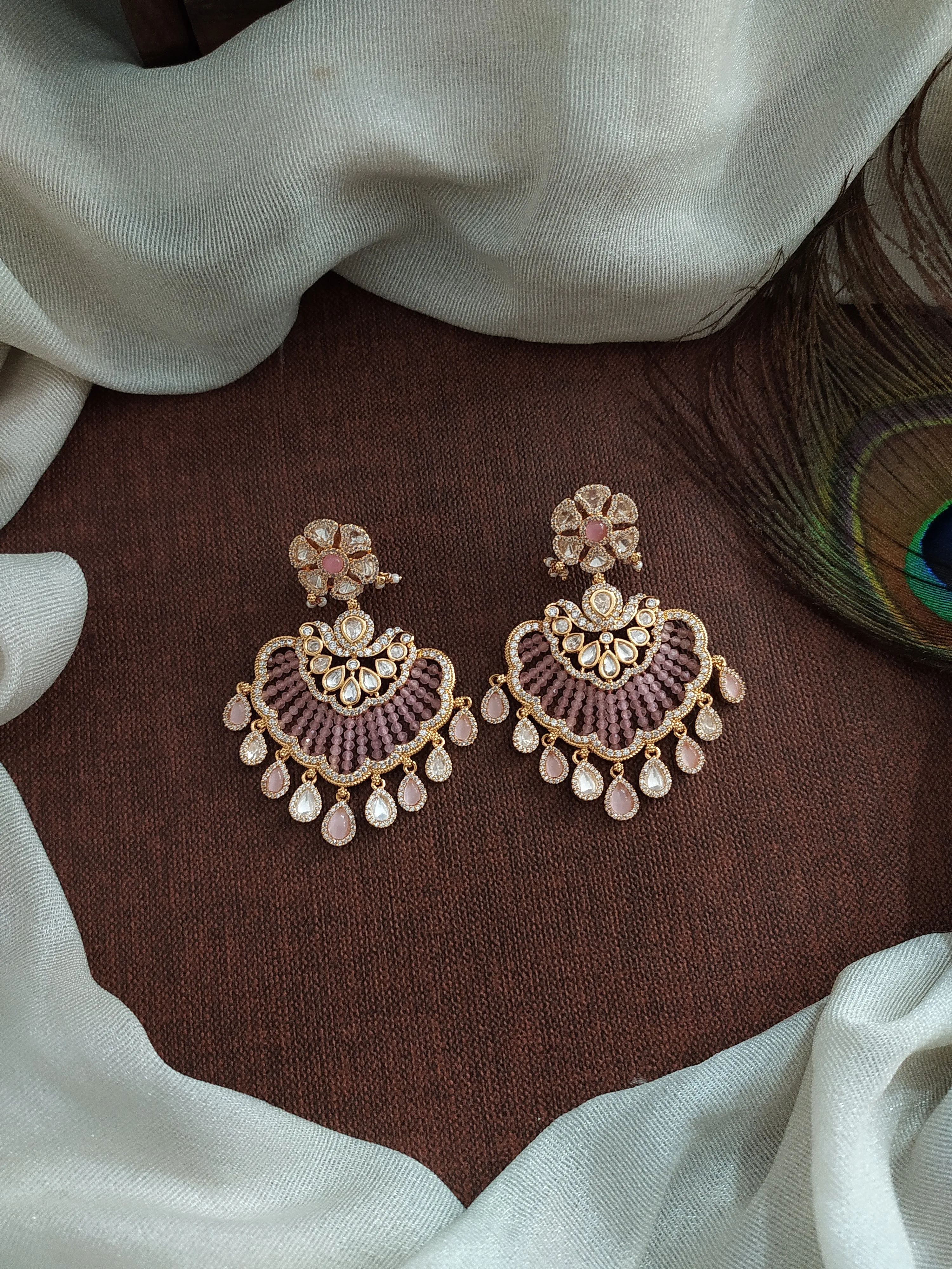 Floral Elegance: Uncut Stones Polki Kundan Earrings